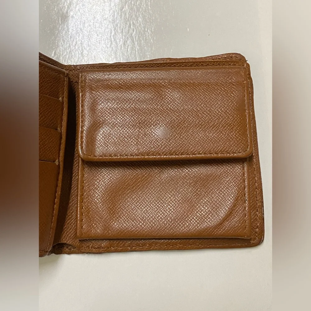 Louis Vuitton Vintahe wallet - Picture 10 of 12